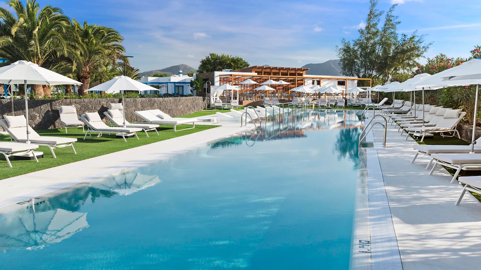 Elba Premium Suites - Adults Only Playa Blanca  Spain