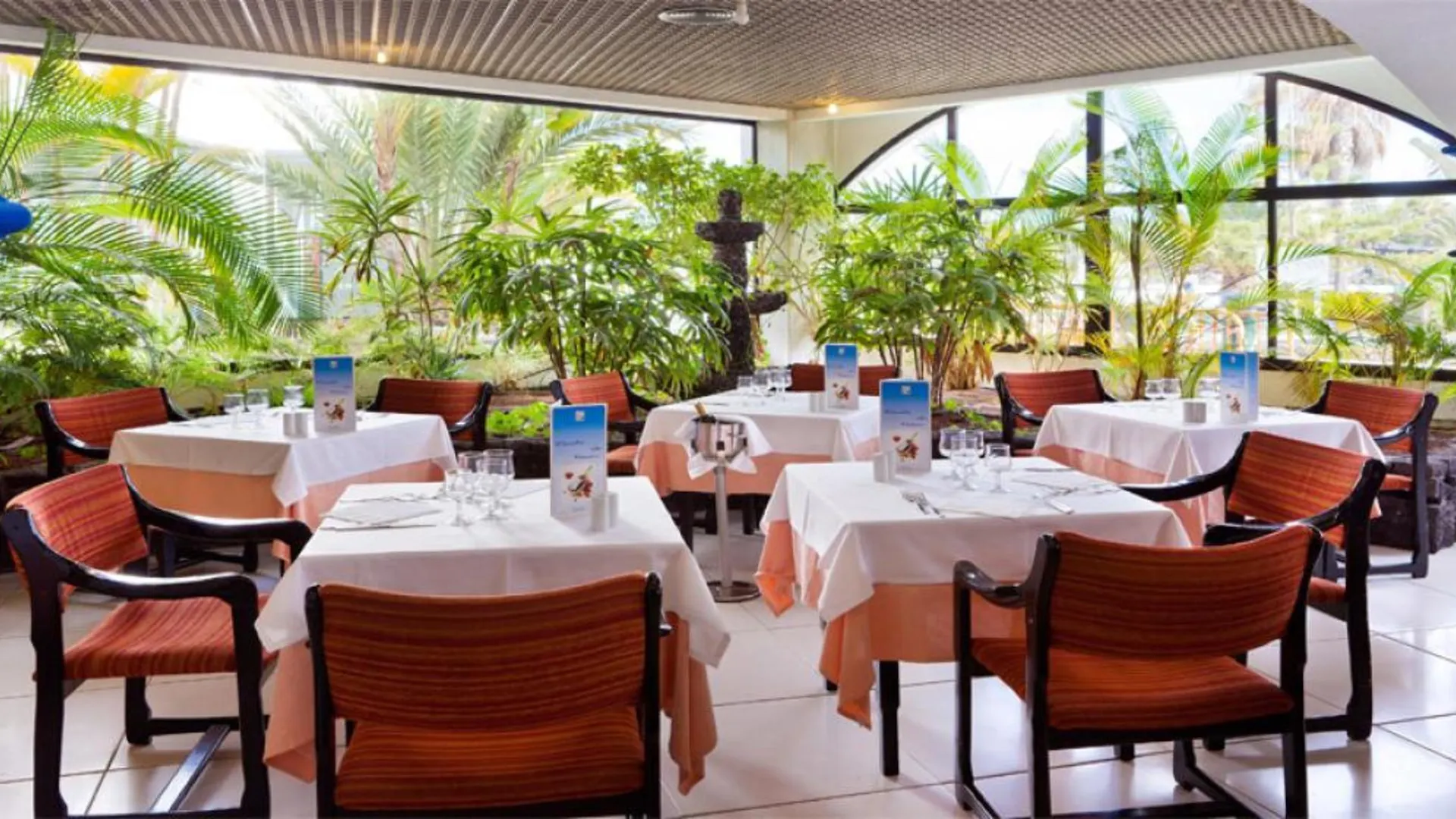 Elba Premium Suites - Adults Only Playa Blanca  Španělsko