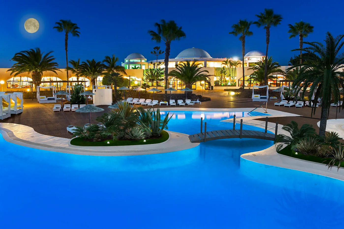 Elba Premium Suites - Adults Only Playa Blanca  4*, Playa Blanca (Lanzarote)